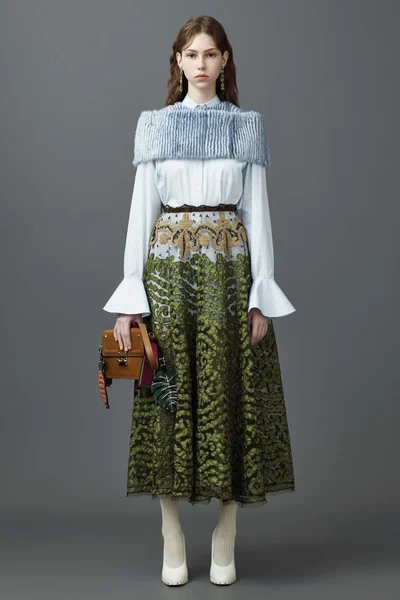Look 34